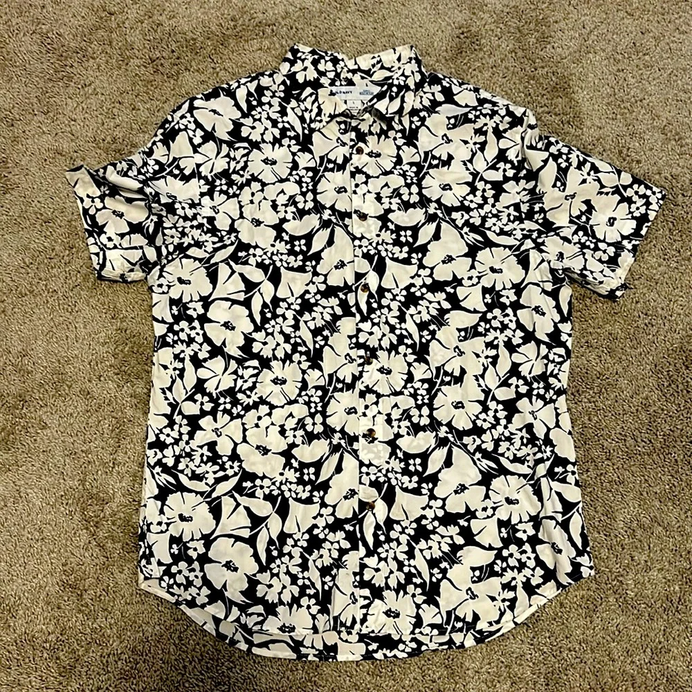 Navy blue floral button up - Picture 1 of 3